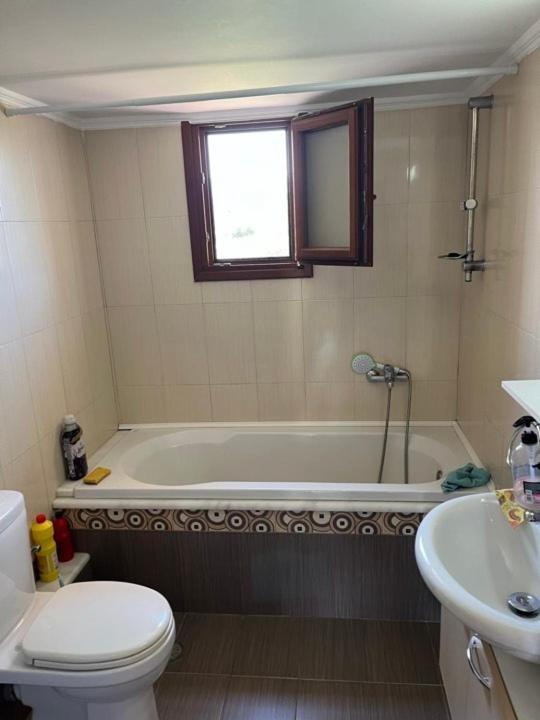 Kampos Apartment Хиос Экстерьер фото